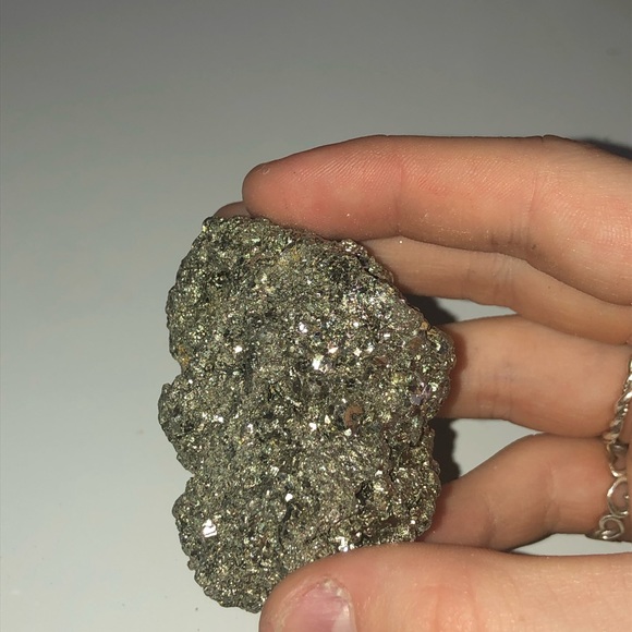 Medium pyrite raw chunk💛 - Picture 2 of 2